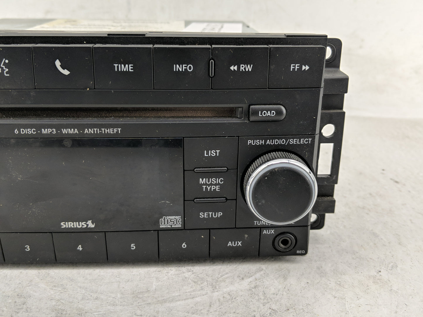 2011-2012 Jeep Compass Radio AM FM Cd Player Receiver Replacement P/N:05064949AG Fits Fits 2011 2012 OEM Used Auto Parts - O