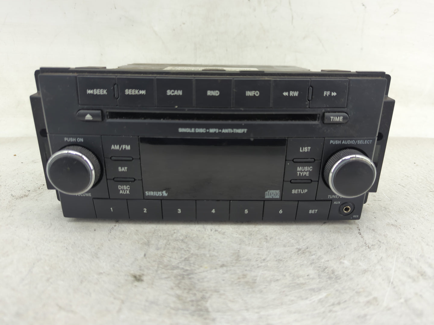 2011-2012 Jeep Compass Radio AM FM Cd Player Receiver Replacement P/N:05091163AB Fits Fits 2011 2012 OEM Used Auto Parts - O