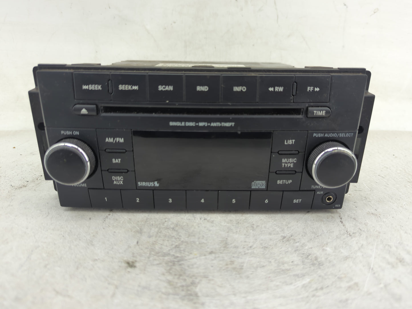 2011-2012 Jeep Compass Radio AM FM Cd Player Receiver Replacement P/N:05091163AB Fits Fits 2011 2012 OEM Used Auto Parts - O