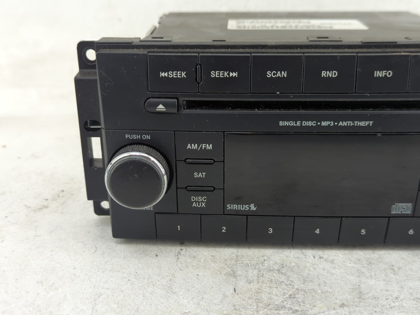 2011-2012 Jeep Compass Radio AM FM Cd Player Receiver Replacement P/N:05091163AB Fits Fits 2011 2012 OEM Used Auto Parts - O