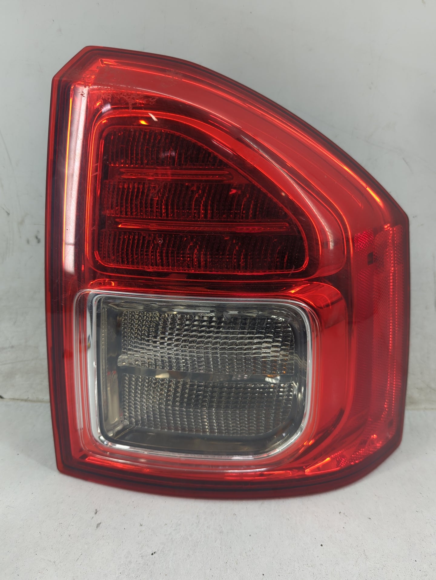 2011-2013 Jeep Compass Tail Light Assembly Passenger Right OEM Fits Fits 2011 2012 2013 OEM Used Auto Parts - Oemusedautopar