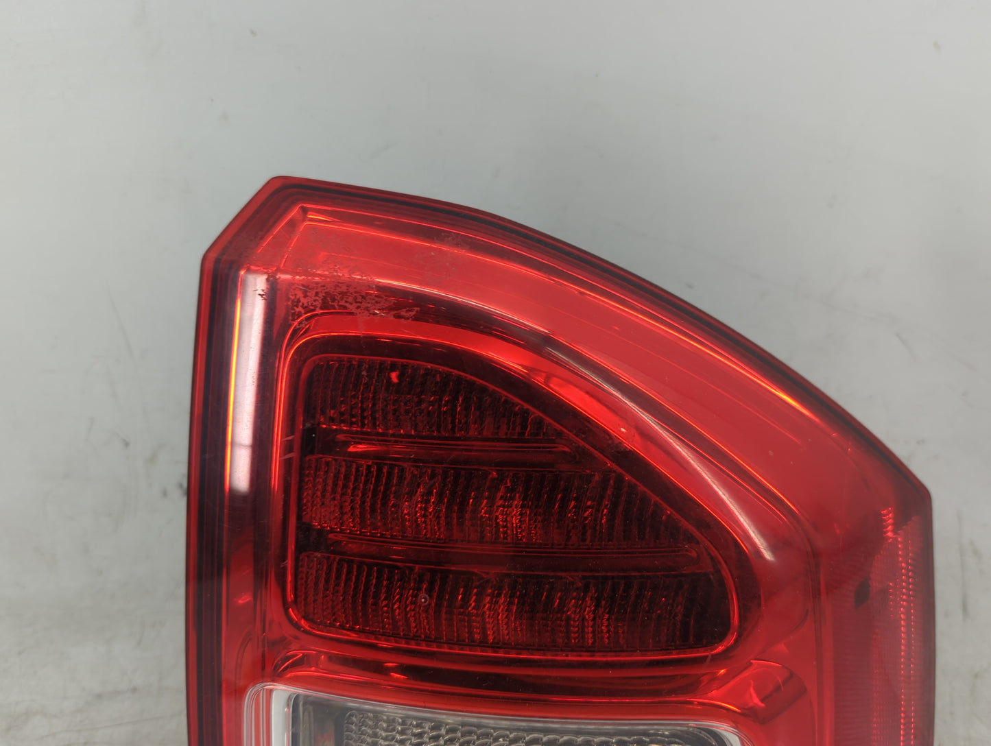 2011-2013 Jeep Compass Tail Light Assembly Passenger Right OEM Fits Fits 2011 2012 2013 OEM Used Auto Parts - Oemusedautopar
