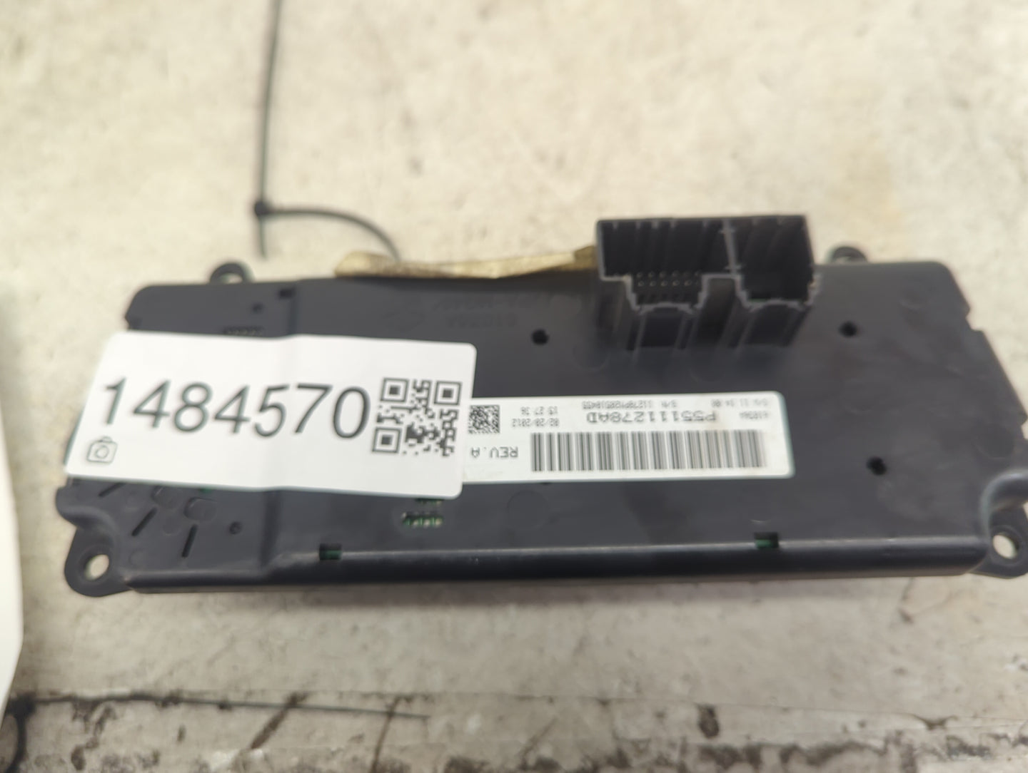 2012 Jeep Compass Climate Control Module Temperature AC/Heater Replacement P/N:P55111278AD Fits Fits 2011 2013 2014 2015 201