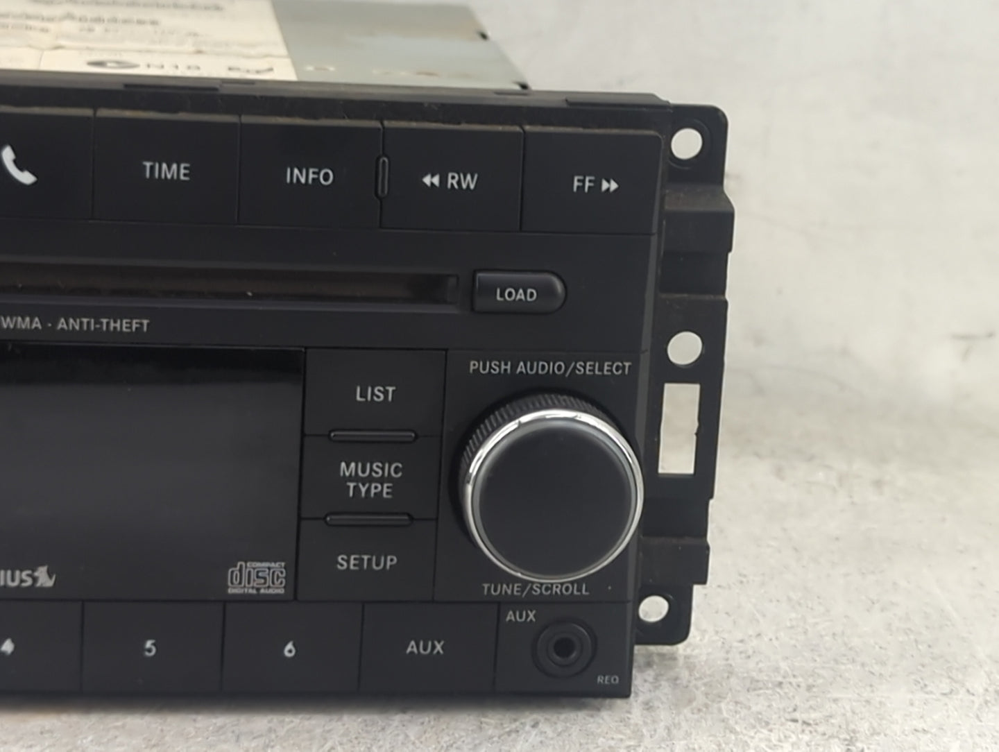 2011-2012 Jeep Compass Radio AM FM Cd Player Receiver Replacement P/N:05064949AG Fits Fits 2011 2012 OEM Used Auto Parts - O