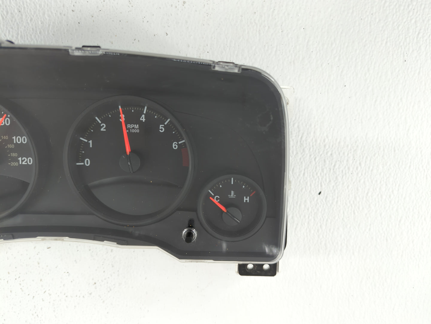 2011-2012 Jeep Compass Instrument Cluster Speedometer Gauges P/N:68080402AE 98080402AD, P68080402AE Fits Fits 2011 2012 OEM 