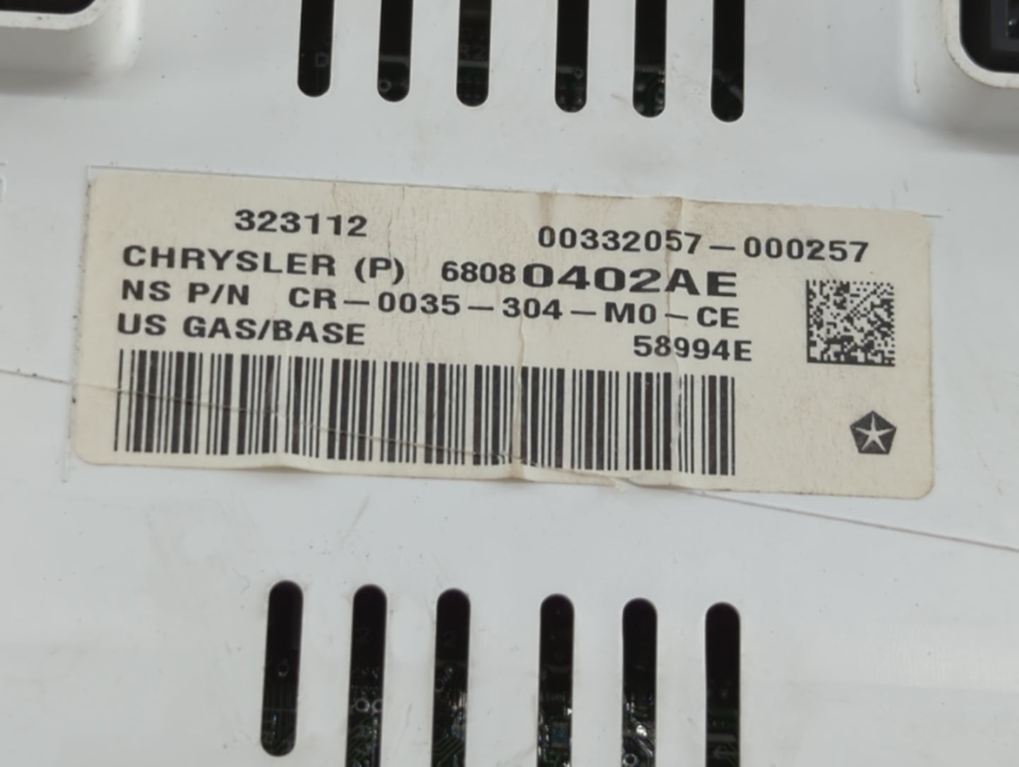 2011-2012 Jeep Compass Instrument Cluster Speedometer Gauges P/N:68080402AE 98080402AD, P68080402AE Fits Fits 2011 2012 OEM 