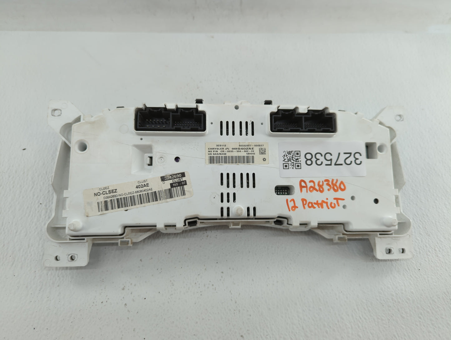 2011-2012 Jeep Compass Instrument Cluster Speedometer Gauges P/N:68080402AE 98080402AD, P68080402AE Fits Fits 2011 2012 OEM 