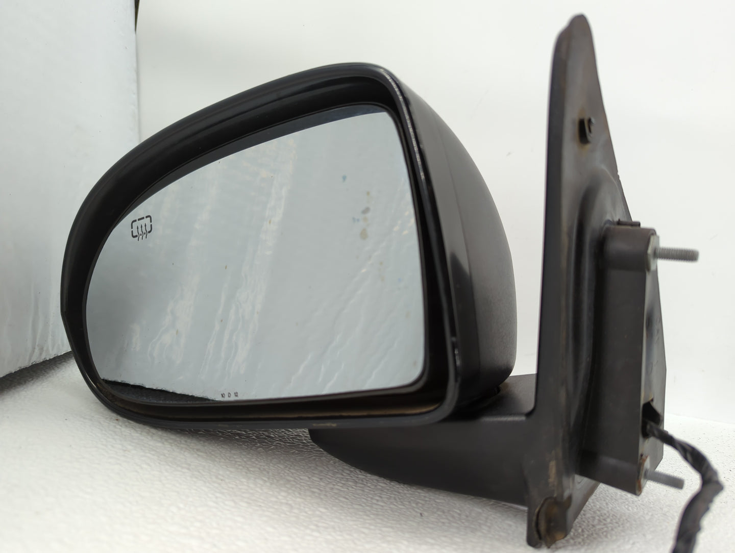 2007-2017 Jeep Compass Driver Side View Mirror - Left Door Mirror OEM Used - Oemusedautoparts1.com