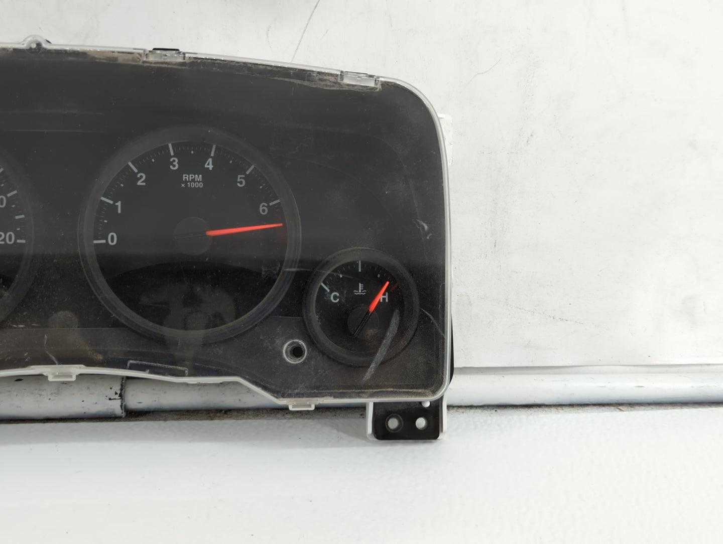 2011-2012 Jeep Compass Instrument Cluster Speedometer Gauges P/N:68080402AE 98080402AD, P68080402AE Fits Fits 2011 2012 OEM 