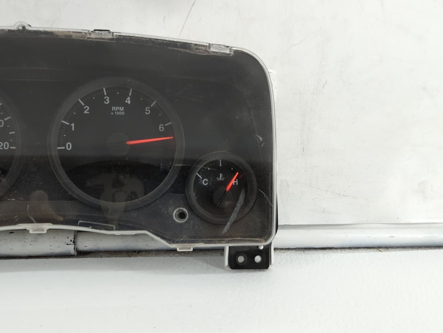 2011-2012 Jeep Compass Instrument Cluster Speedometer Gauges P/N:68080402AE 98080402AD, P68080402AE Fits Fits 2011 2012 OEM 