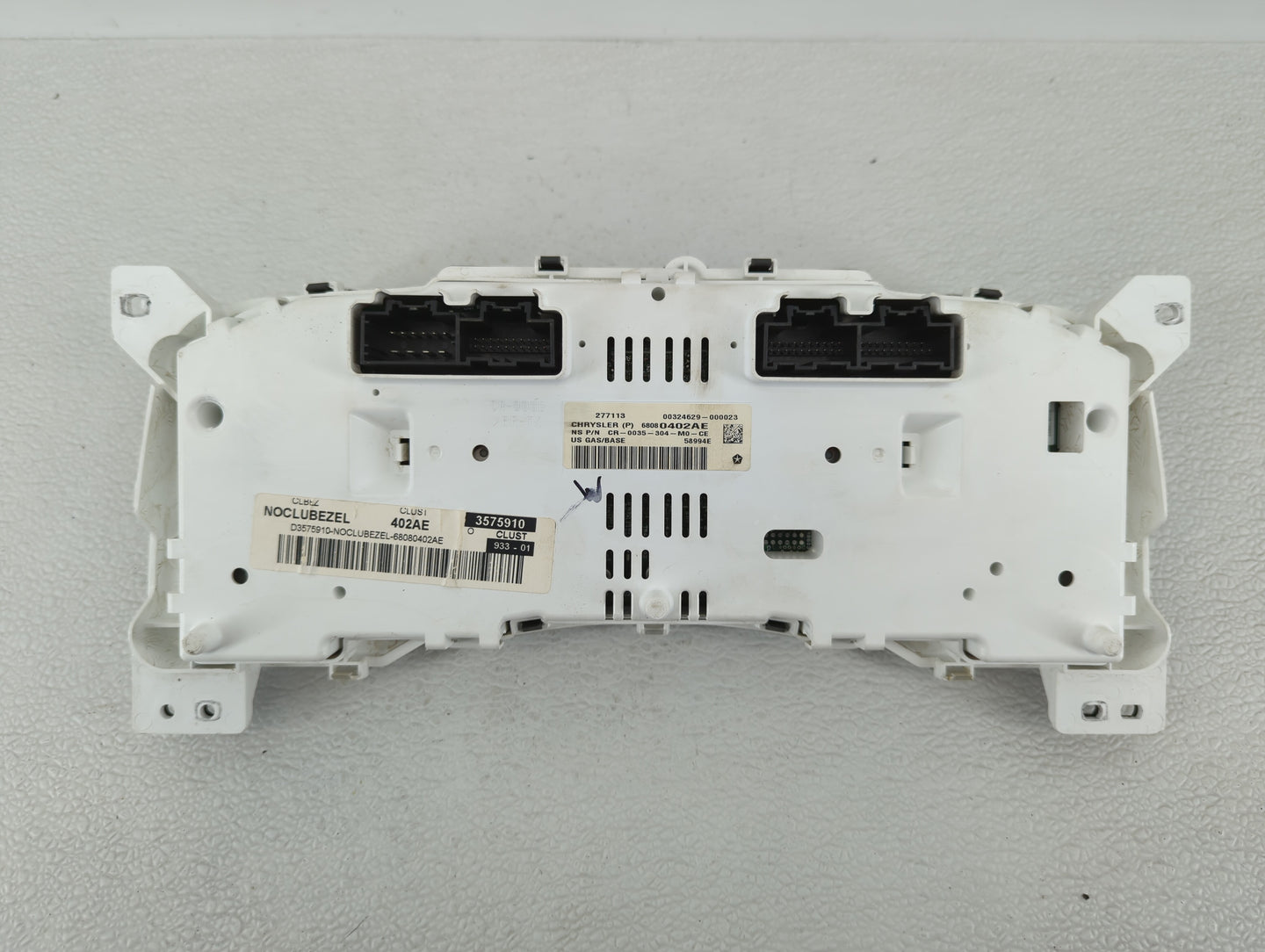 2011-2013 Jeep Compass Instrument Cluster Speedometer Gauges P/N:68080402AE 68080402AF, 68080402AD Fits Fits 2011 2012 2013 