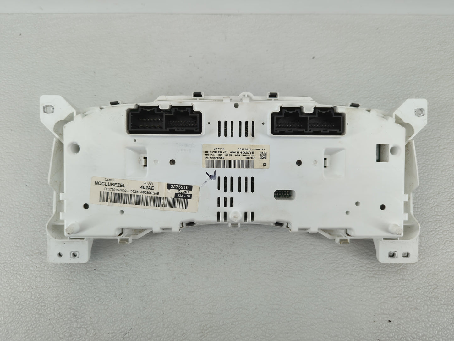 2011-2013 Jeep Compass Instrument Cluster Speedometer Gauges P/N:68080402AE 68080402AF, 68080402AD Fits Fits 2011 2012 2013 
