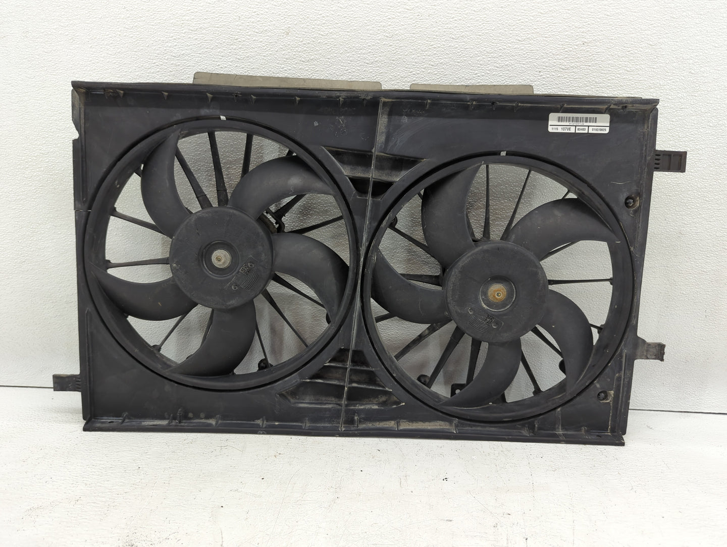2007-2017 Jeep Compass Left Radiator Fan Motor Assembly - Oemusedautoparts1.com