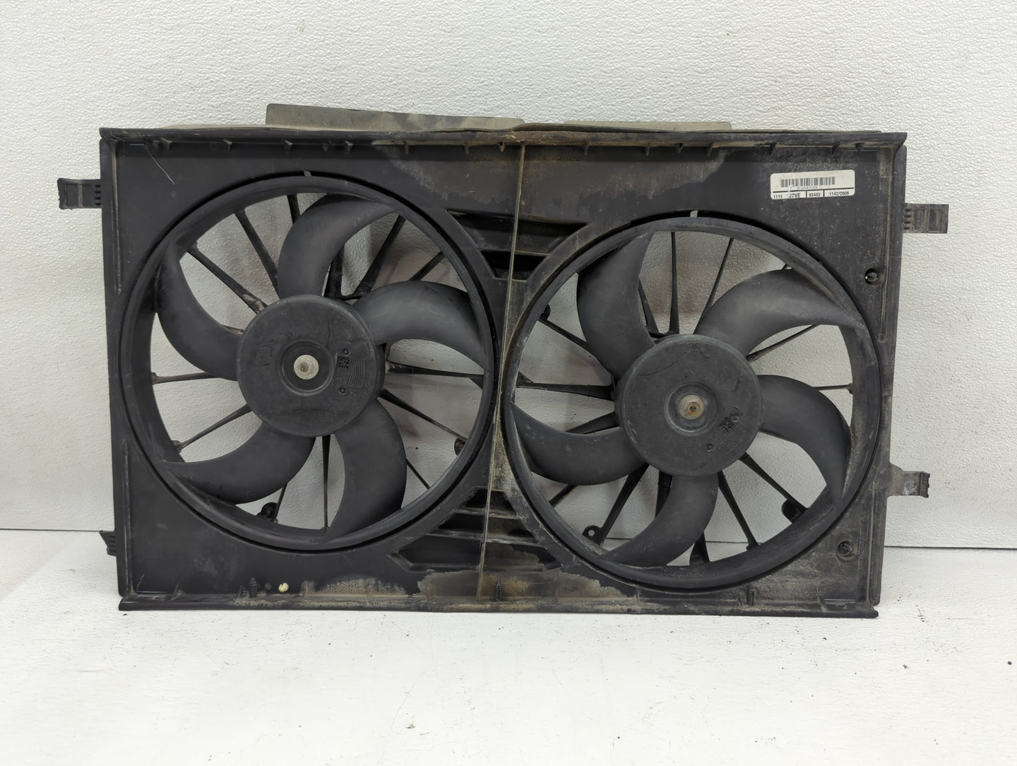 2007-2017 Jeep Compass Left Radiator Fan Motor Assembly - Oemusedautoparts1.com