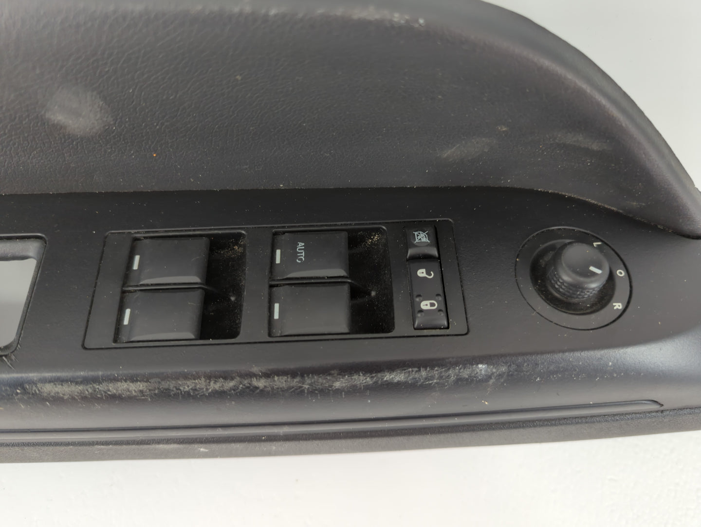 2012 Jeep Compass Master Power Window Switch Replacement Driver Side Left P/N:50320060494D Fits OEM Used Auto Parts - Oemuse