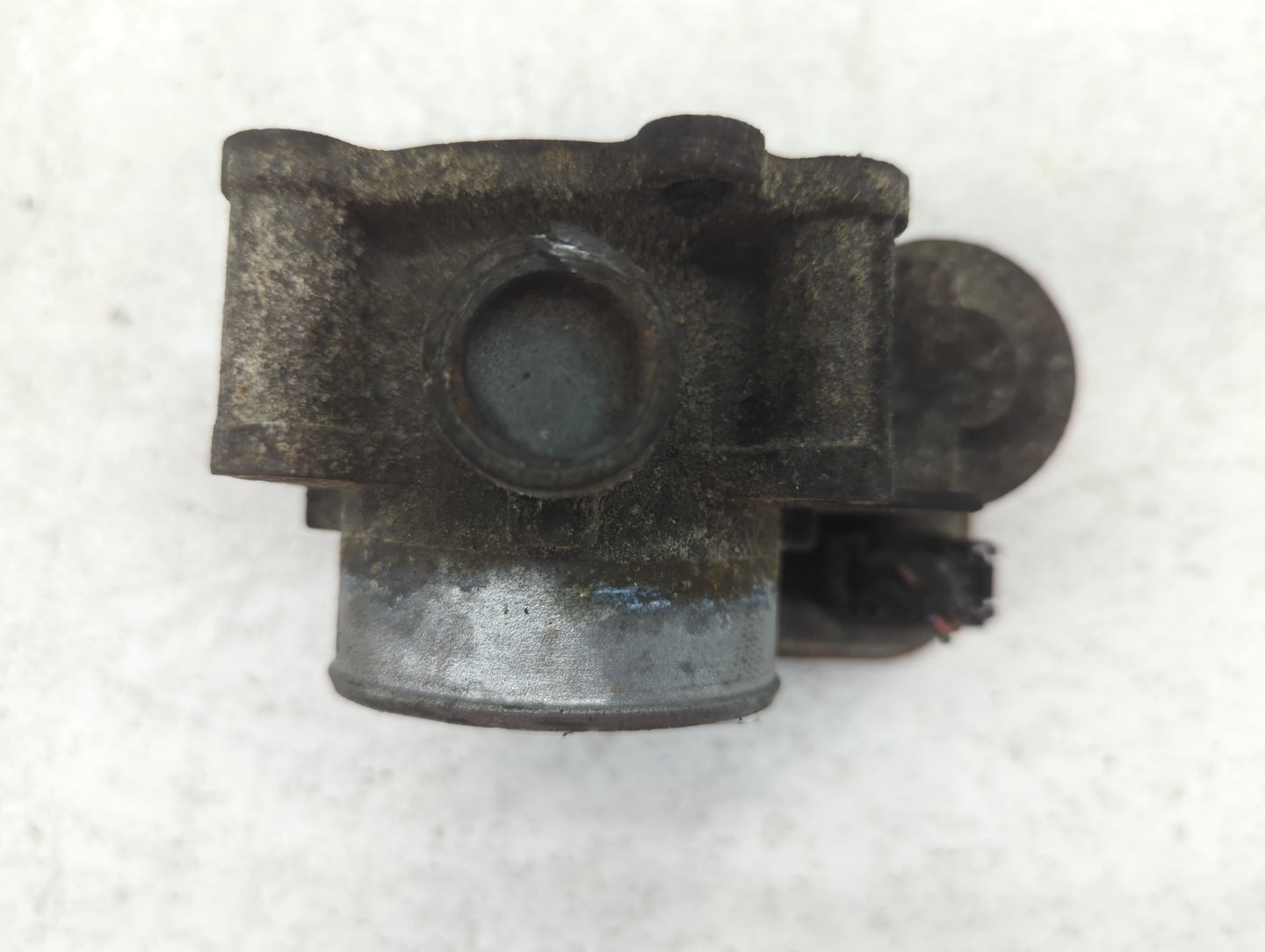 2012 Jeep Compass Throttle Body Fits Fits 2007 2008 2009 2010 2011 2013 2014 2015 2016 2017 2018 OEM Used Auto Parts - Oemus