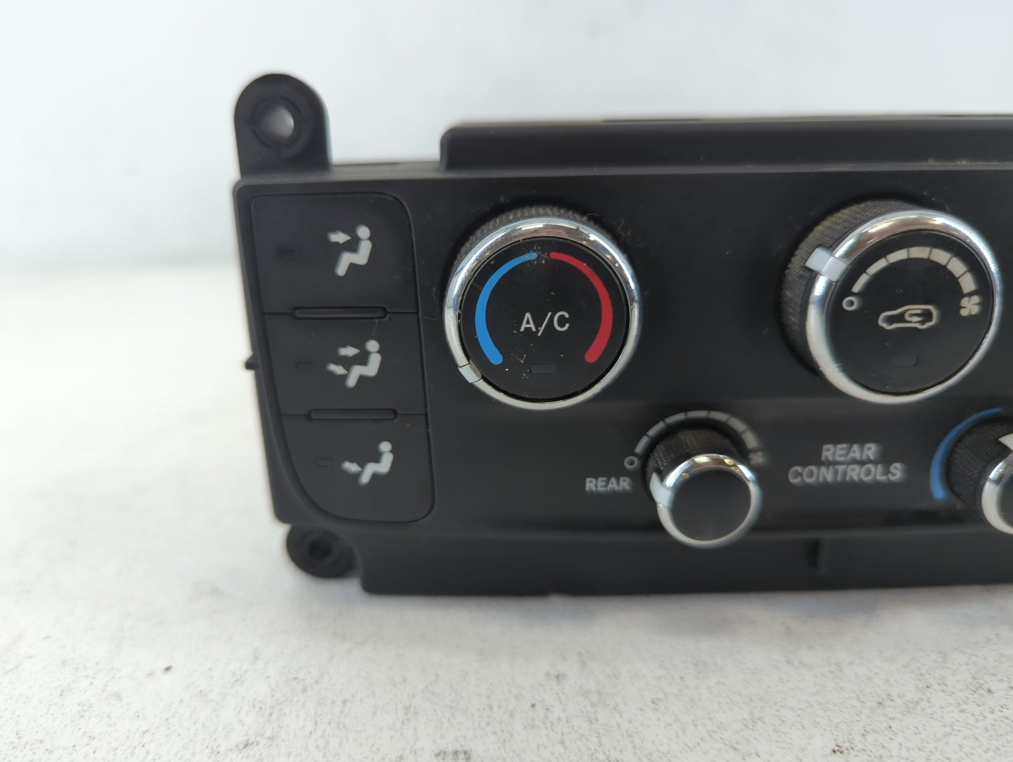 2012 Jeep Compass Climate Control Module Temperature AC/Heater Replacement P/N:P55111240AJ Fits Fits 2011 2013 2014 2015 201