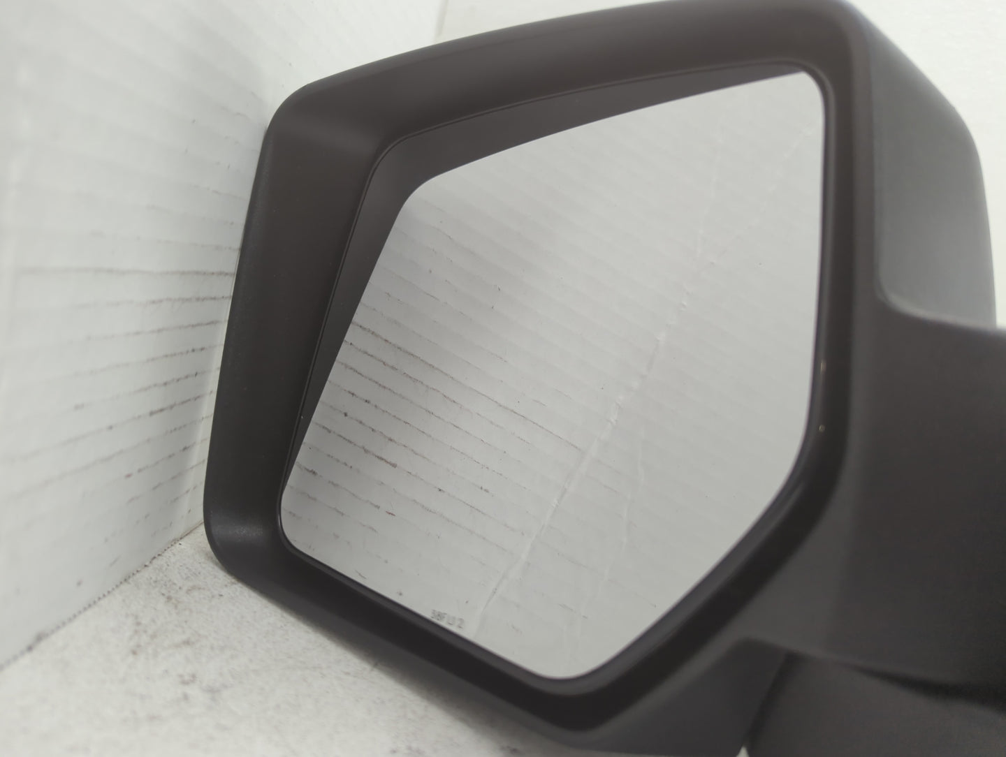 2007-2012 Jeep Compass Driver Side View Mirror - Left Door Mirror OEM Used - Oemusedautoparts1.com