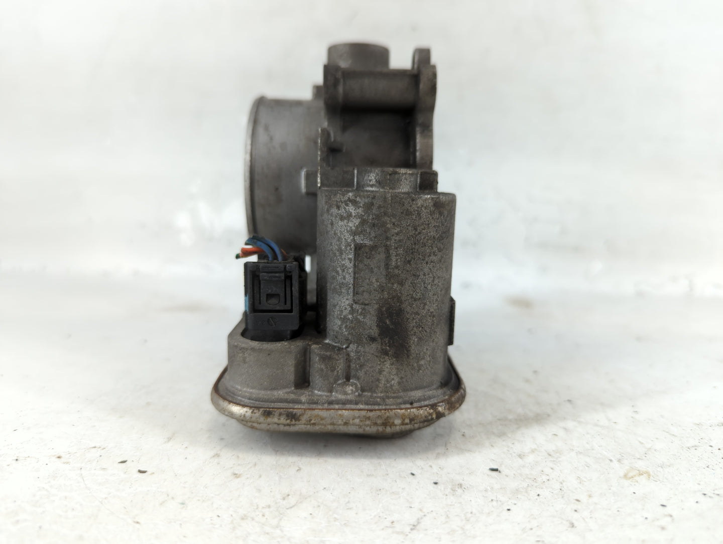 2012 Jeep Compass Throttle Body P/N:35AB 5429090 Fits Fits 2007 2008 2009 2010 2011 2013 2014 2015 2016 2017 2018 OEM Used A