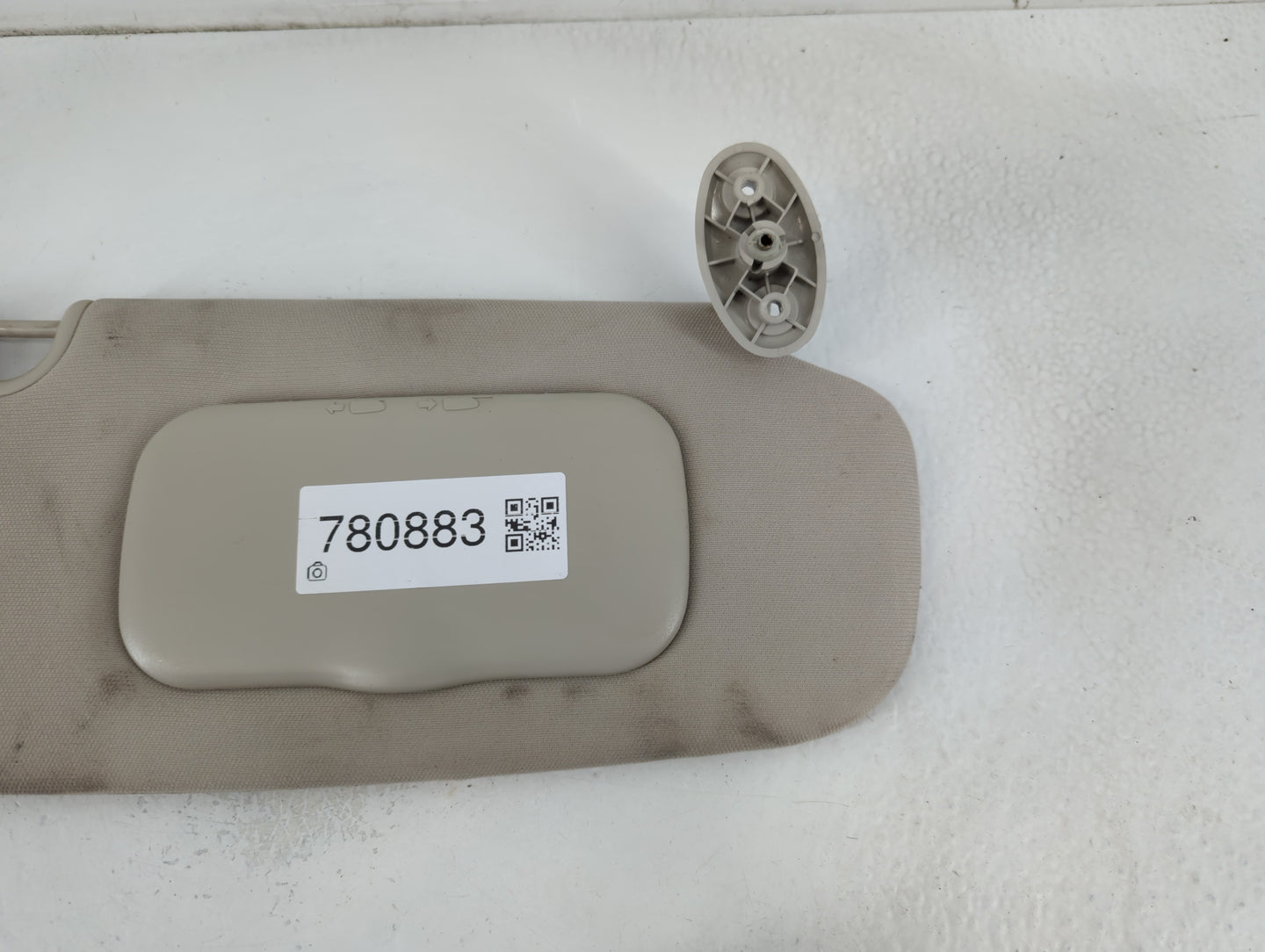 2010-2017 Jeep Compass Sun Visor Shade Replacement Passenger Right Mirror Fits Fits 2010 2011 2012 2013 2014 2015 2016 2017 