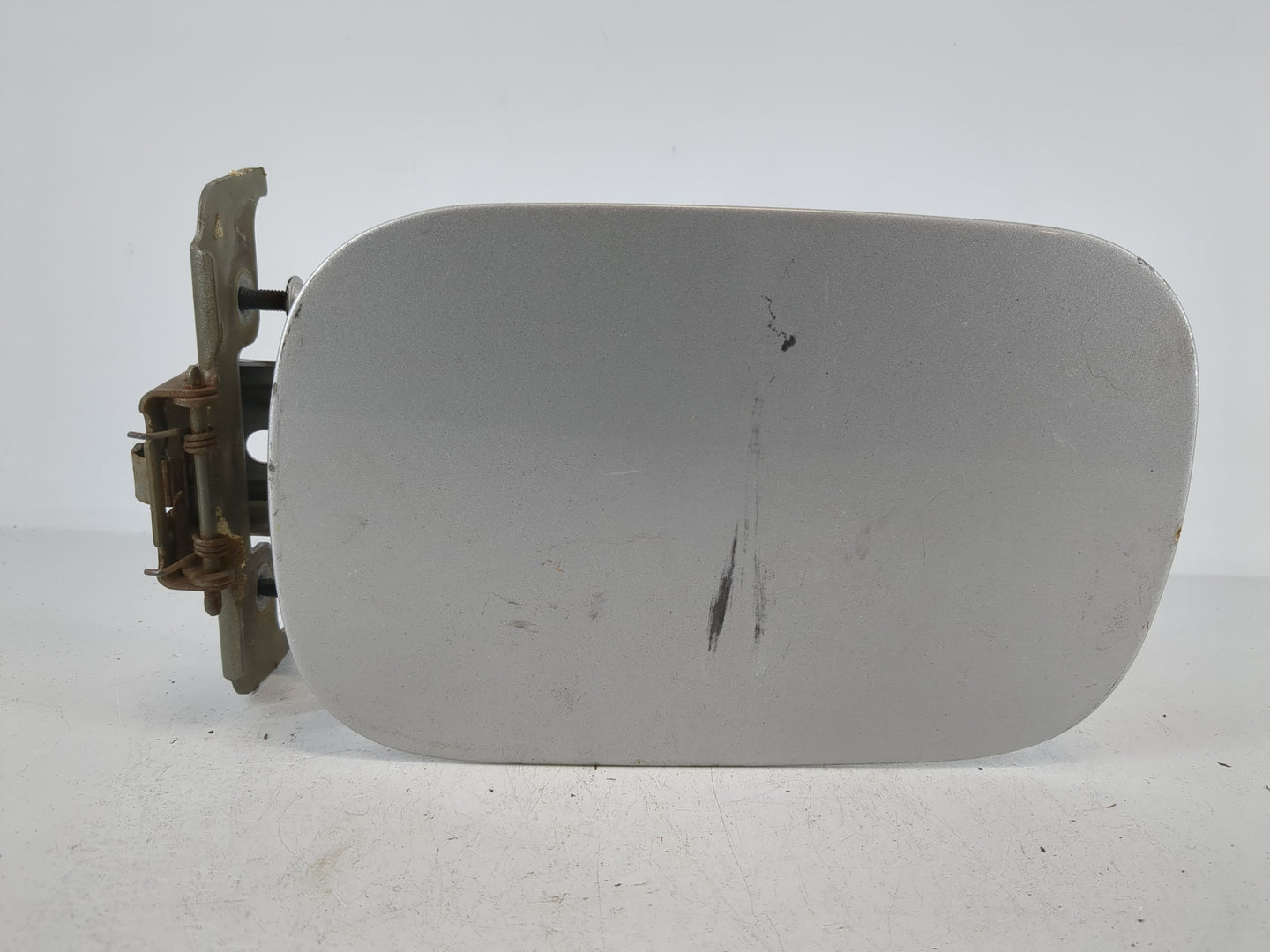2012 Jeep Grand Cherokee Fuel Tank Door Lid Gas Tank Grey - Oemusedautoparts1.com