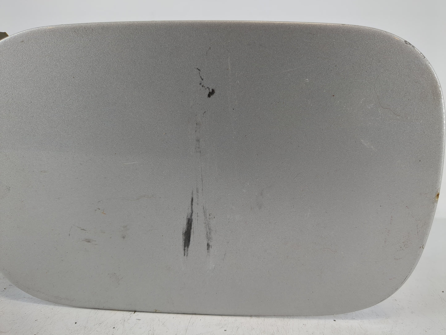 2012 Jeep Grand Cherokee Fuel Tank Door Lid Gas Tank Grey - Oemusedautoparts1.com