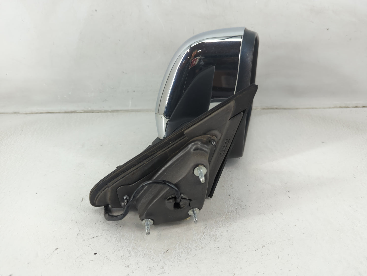 2016-2022 Jeep Grand Cherokee Passenger Side View Mirror - Right Door Mirror OEM Used - Oemusedautoparts1.com