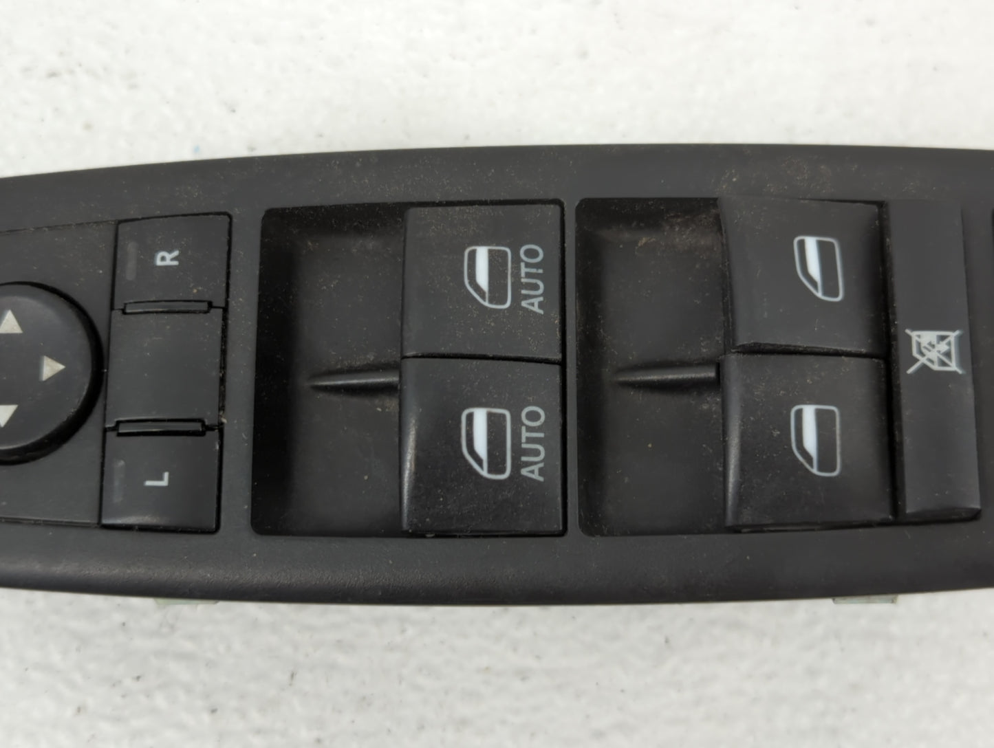 2011-2013 Jeep Grand Cherokee Master Power Window Switch Replacement Driver Side Left P/N:68030 823AC Fits Fits 2011 2012 20