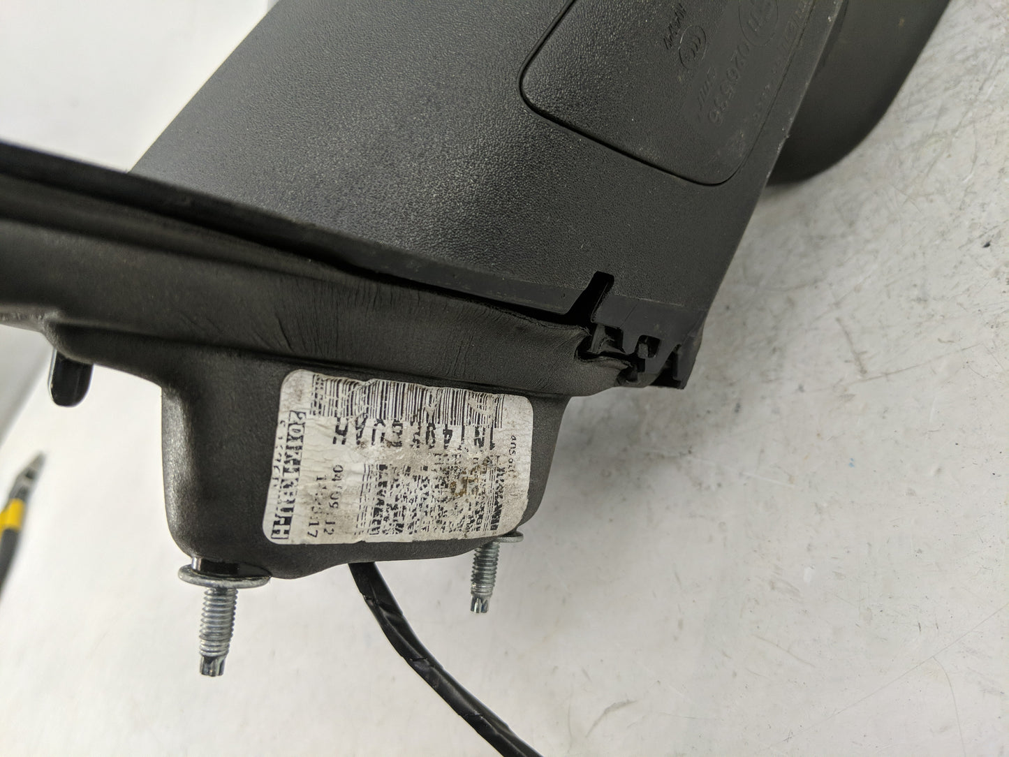 2011-2018 Jeep Grand Cherokee Driver Left Side View Manual Door Mirror - Oemusedautoparts1.com
