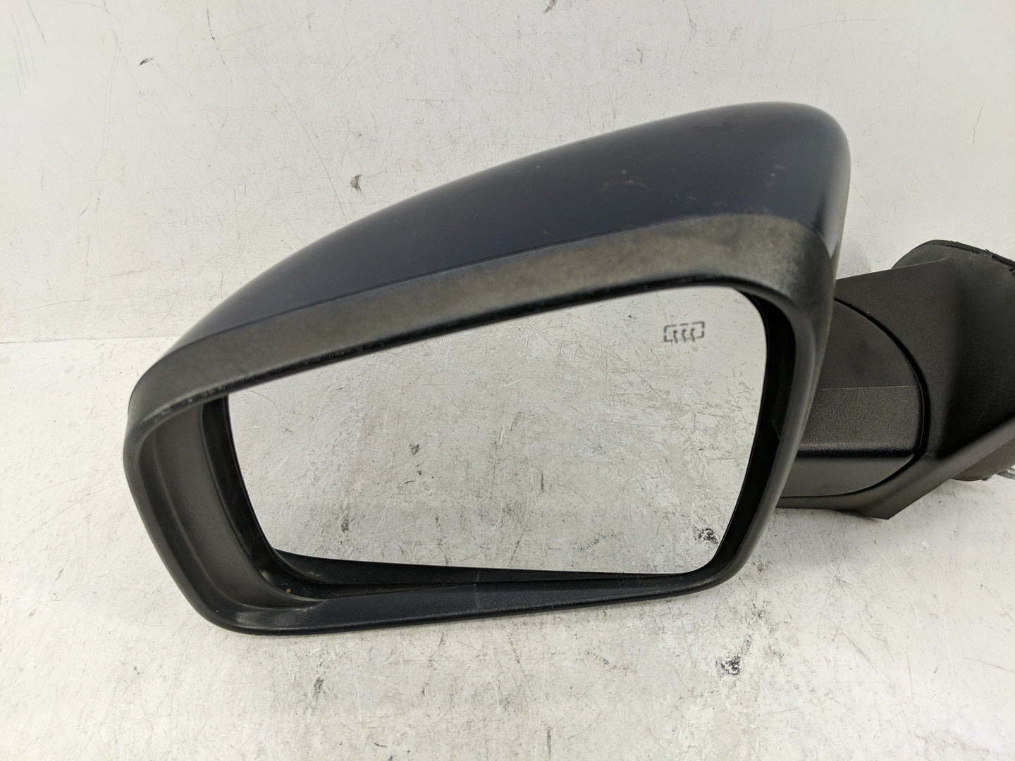 2011-2018 Jeep Grand Cherokee Driver Left Side View Manual Door Mirror - Oemusedautoparts1.com