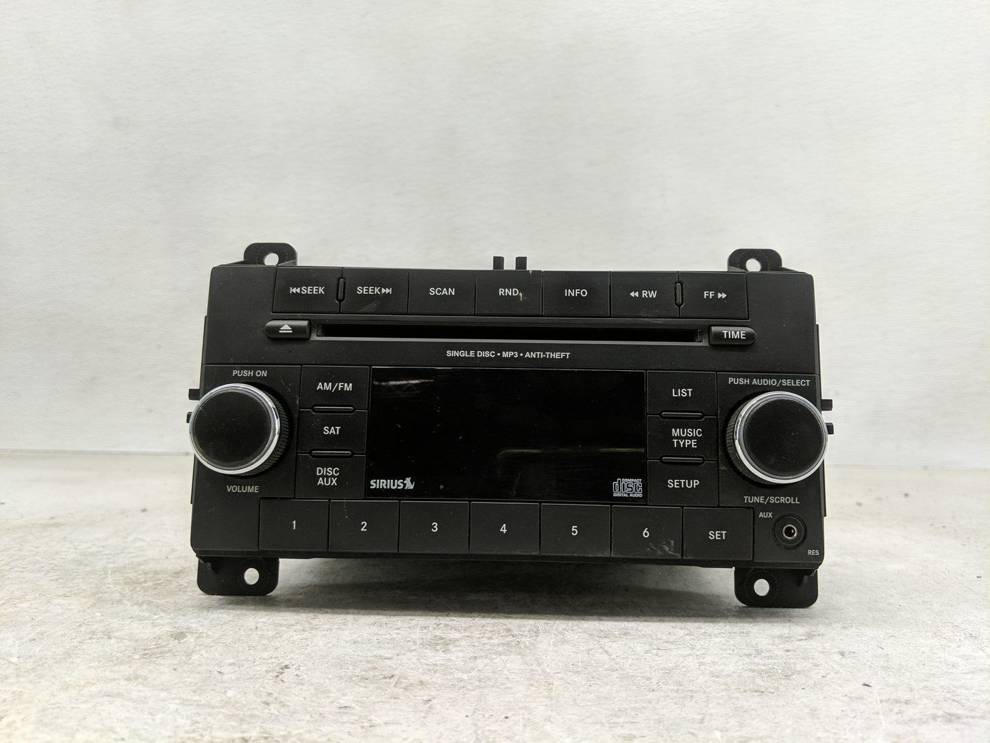 2012 Jeep Grand Cherokee Radio AM FM Cd Player Receiver Replacement P/N:P05091165AA Fits OEM Used Auto Parts - Oemusedautopa