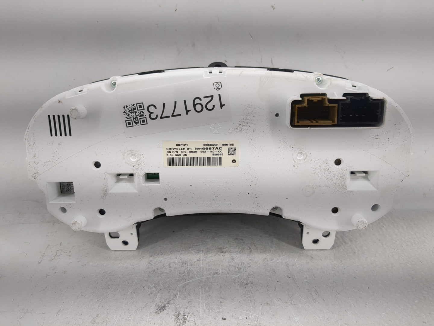 2012 Jeep Grand Cherokee Instrument Cluster Speedometer Gauges P/N:56046667AC Fits OEM Used Auto Parts - Oemusedautoparts1.c