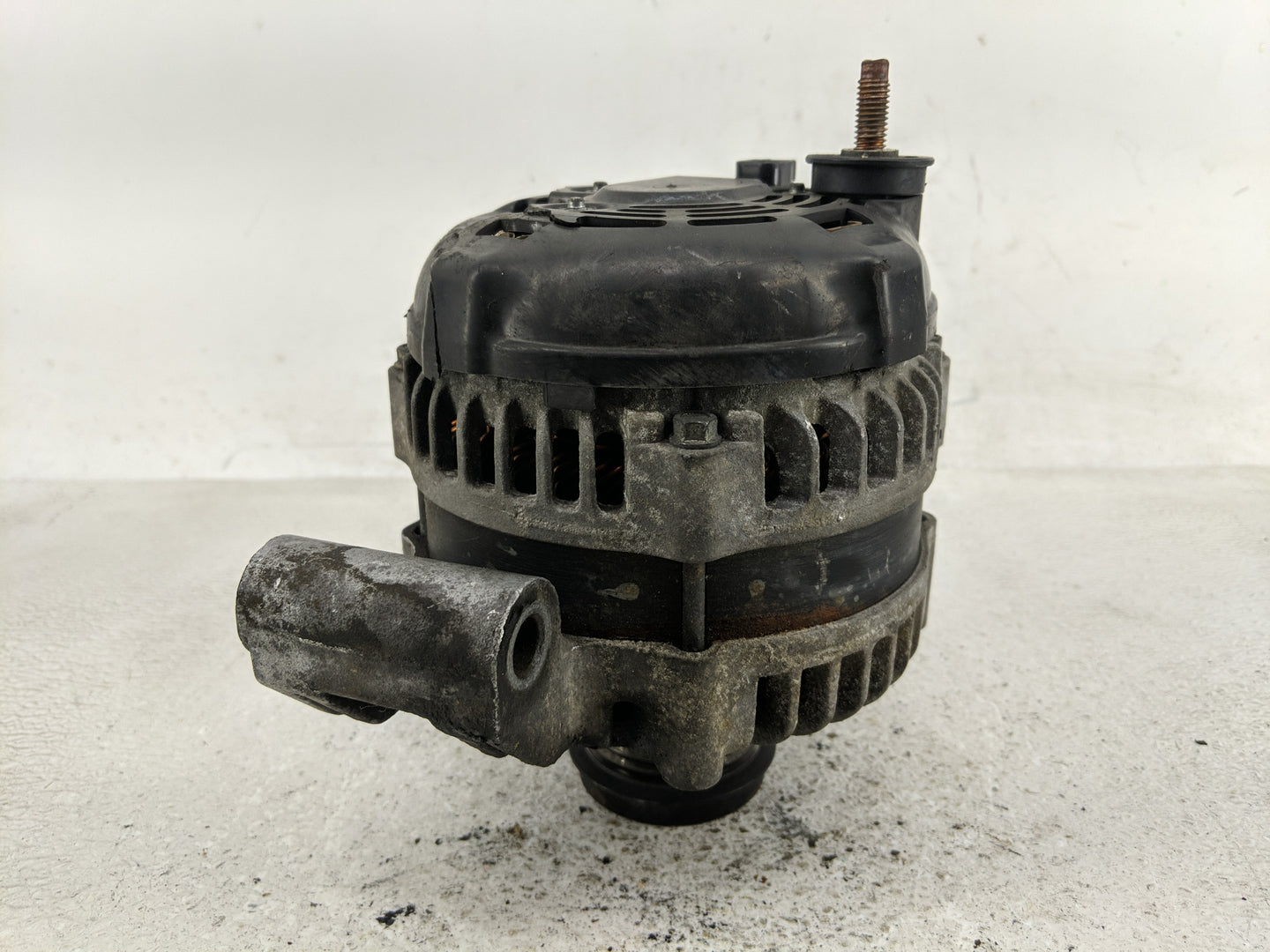 2011-2016 Jeep Grand Cherokee Alternator Replacement Generator Charging Assembly Engine OEM P/N:P04801779AG Fits OEM Used Au