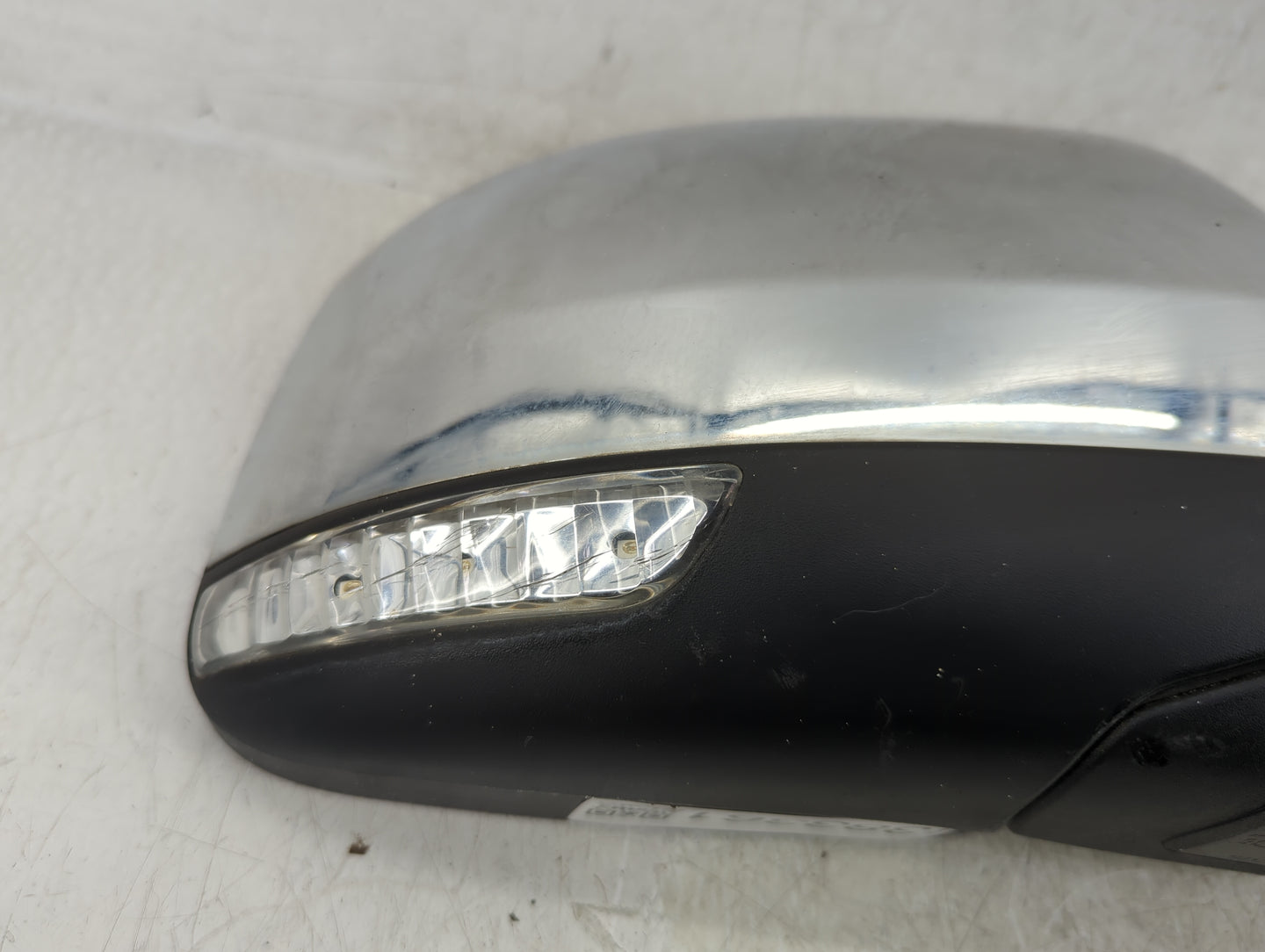 2011-2018 Jeep Grand Cherokee Passenger Side View Mirror - Right Door Mirror OEM Used - Oemusedautoparts1.com