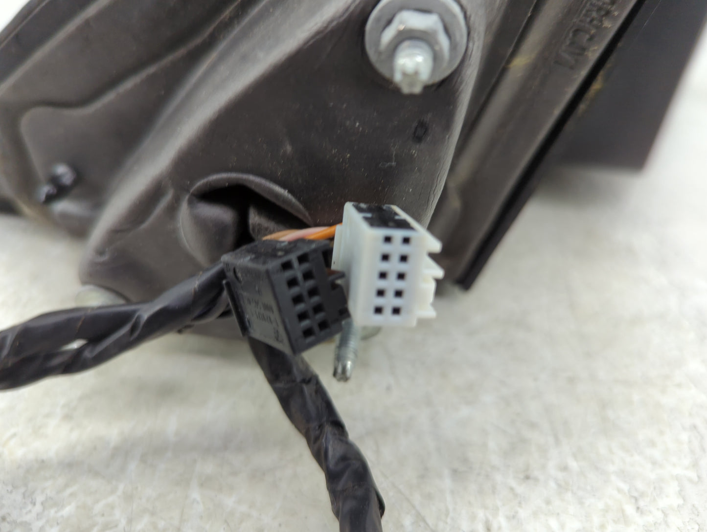 2011-2018 Jeep Grand Cherokee Passenger Side View Mirror - Right Door Mirror OEM Used - Oemusedautoparts1.com