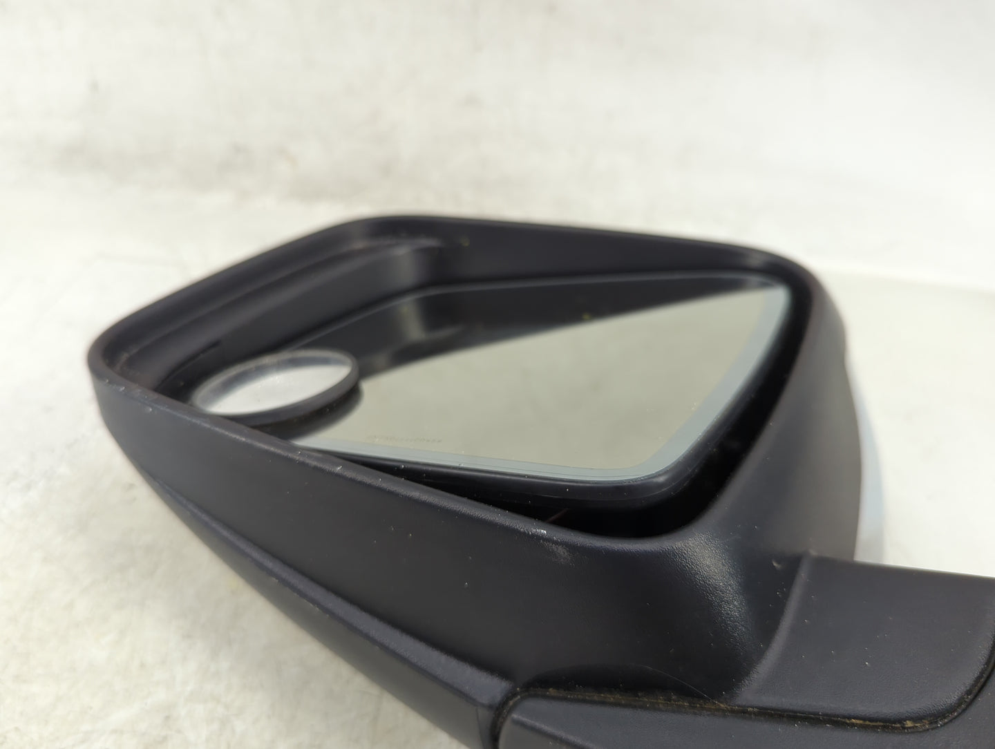 2011-2018 Jeep Grand Cherokee Driver Side View Mirror - Left Door Mirror OEM Used - Oemusedautoparts1.com