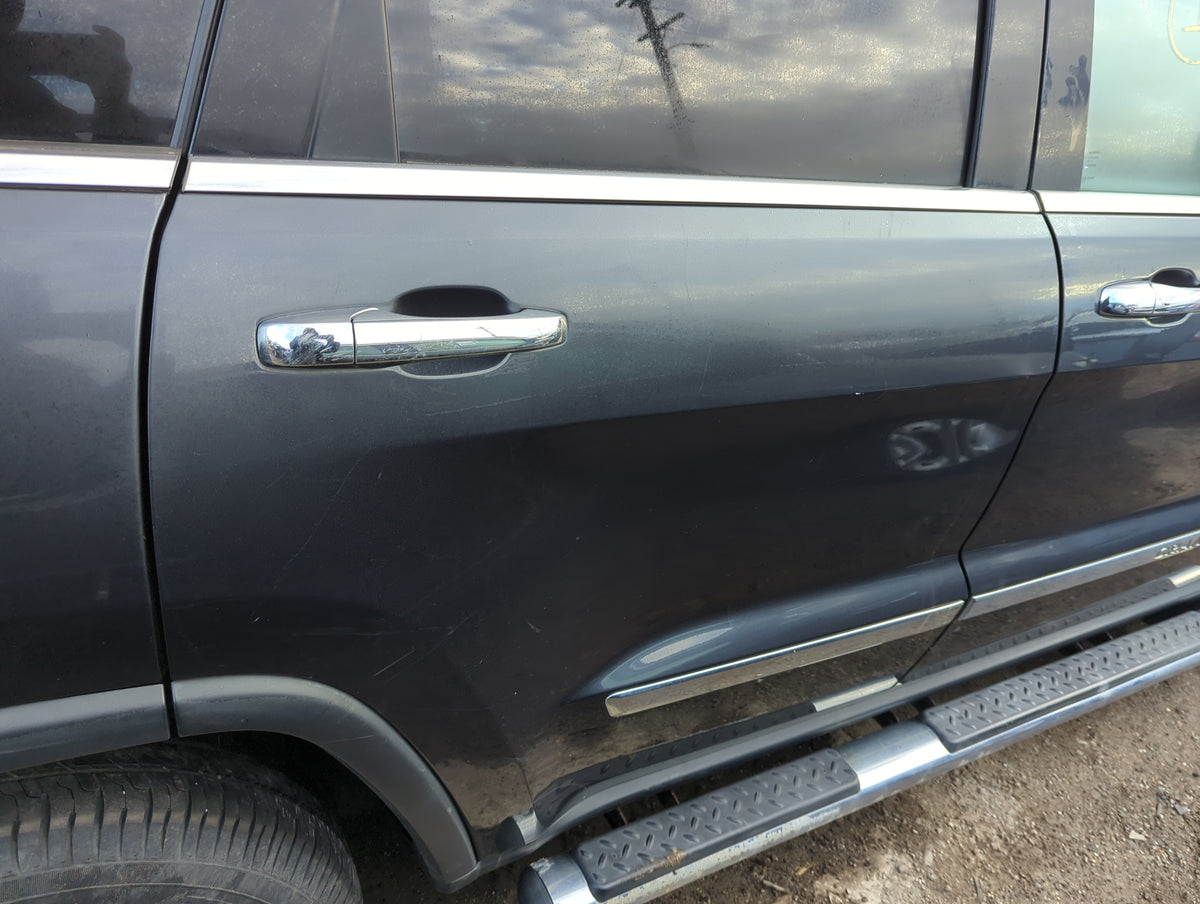 2011-2022 Jeep Grand Cherokee Passenger Rear Door Oem 1398134 - Oemusedautoparts1.com