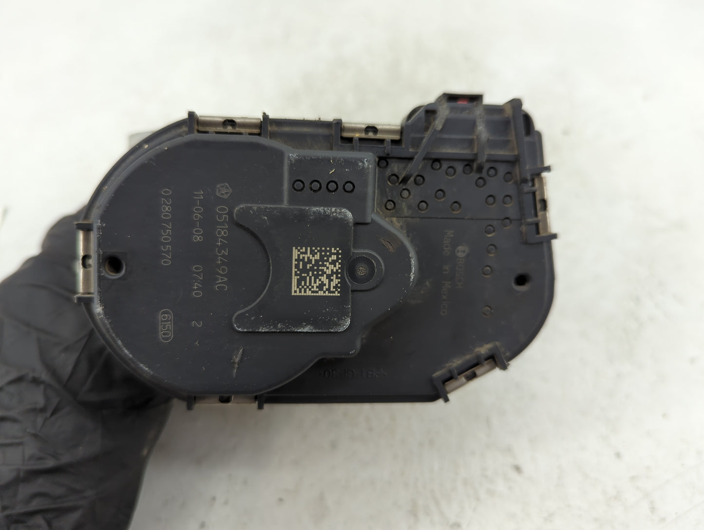 2011-2022 Jeep Grand Cherokee Throttle Body P/N:05184349AC Fits Fits 2011 2012 2013 2014 2015 2016 2017 2018 2019 2020 2021 
