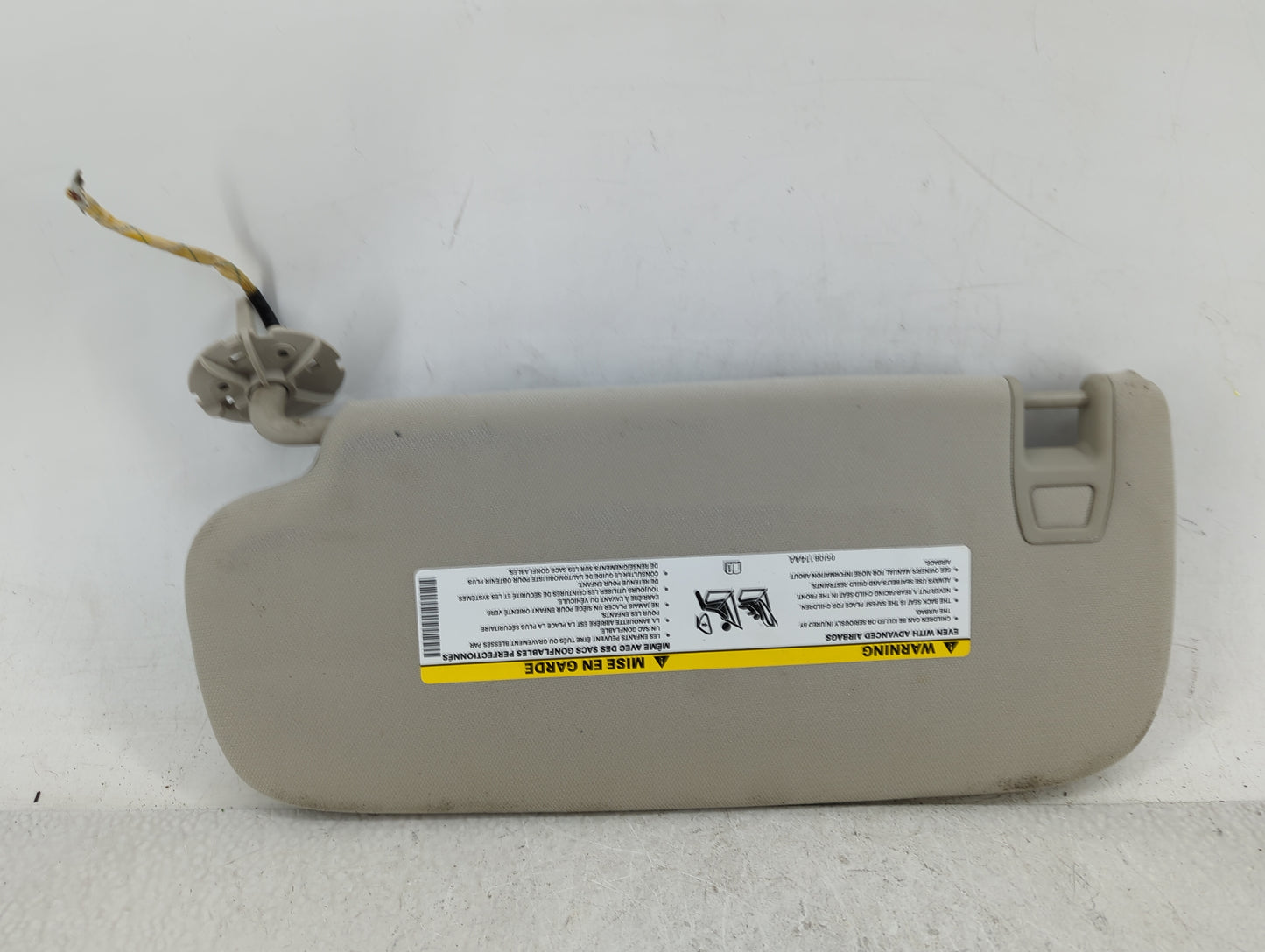 2011-2013 Jeep Grand Cherokee Sun Visor Shade Replacement Passenger Right Mirror Fits OEM Used Auto Parts - Oemusedautoparts