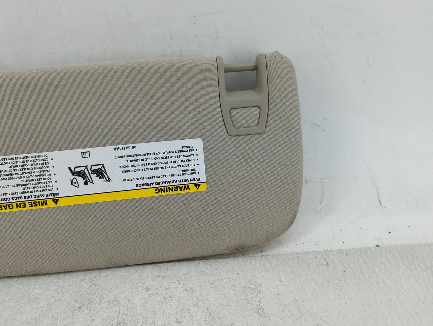 2011-2013 Jeep Grand Cherokee Sun Visor Shade Replacement Passenger Right Mirror Fits OEM Used Auto Parts - Oemusedautoparts