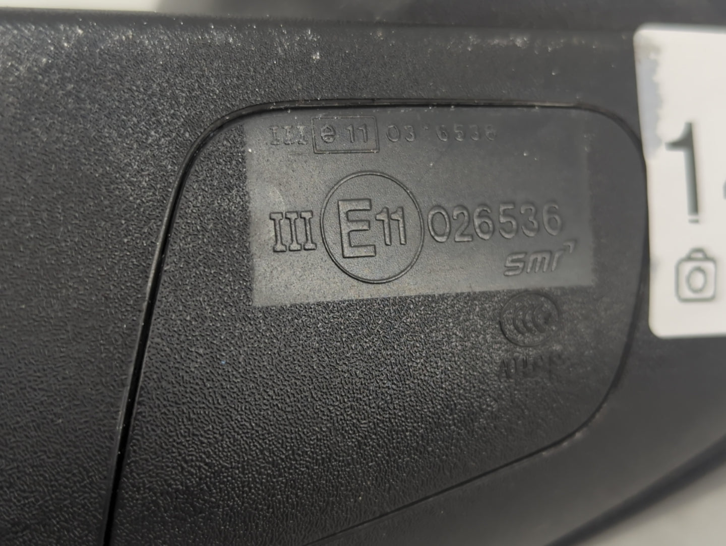 2011-2018 Jeep Grand Cherokee Passenger Side View Mirror - Right Door Mirror OEM Used - Oemusedautoparts1.com