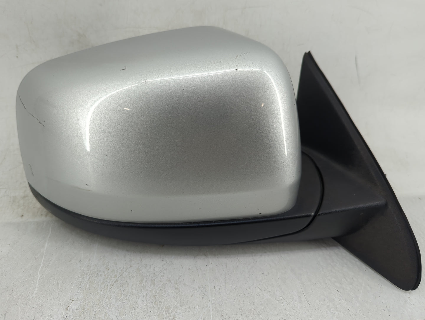2011-2022 Jeep Grand Cherokee Passenger Side View Mirror - Right Door Mirror OEM Used - Oemusedautoparts1.com