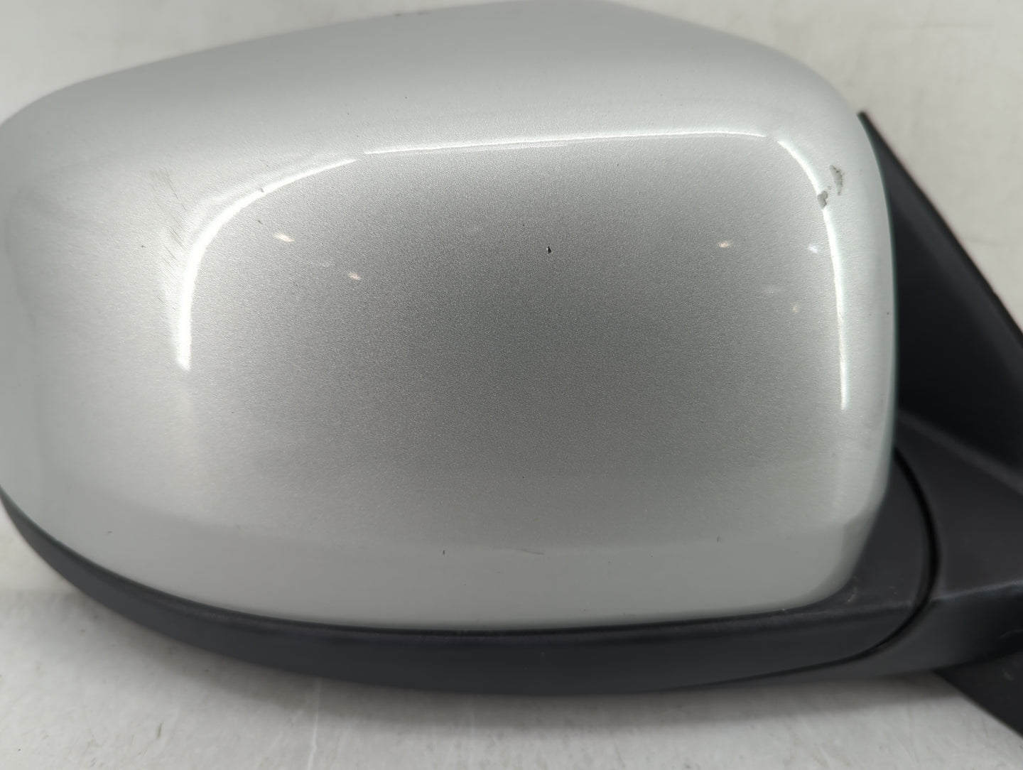 2011-2022 Jeep Grand Cherokee Passenger Side View Mirror - Right Door Mirror OEM Used - Oemusedautoparts1.com