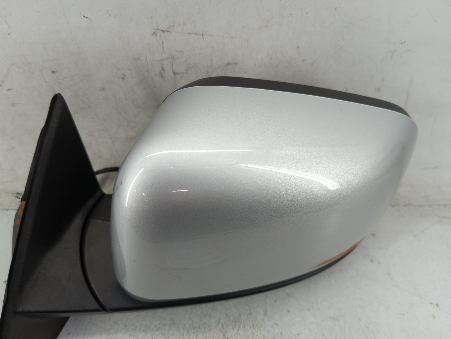 2011-2022 Jeep Grand Cherokee Driver Side View Mirror - Left Door Mirror OEM Used - Oemusedautoparts1.com