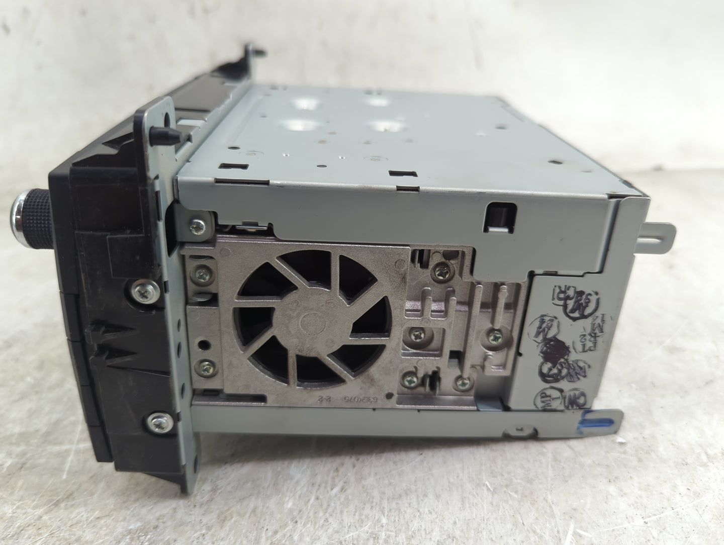 2012 Jeep Grand Cherokee Radio AM FM Cd Player Receiver Replacement P/N:P05091188AC Fits OEM Used Auto Parts - Oemusedautopa