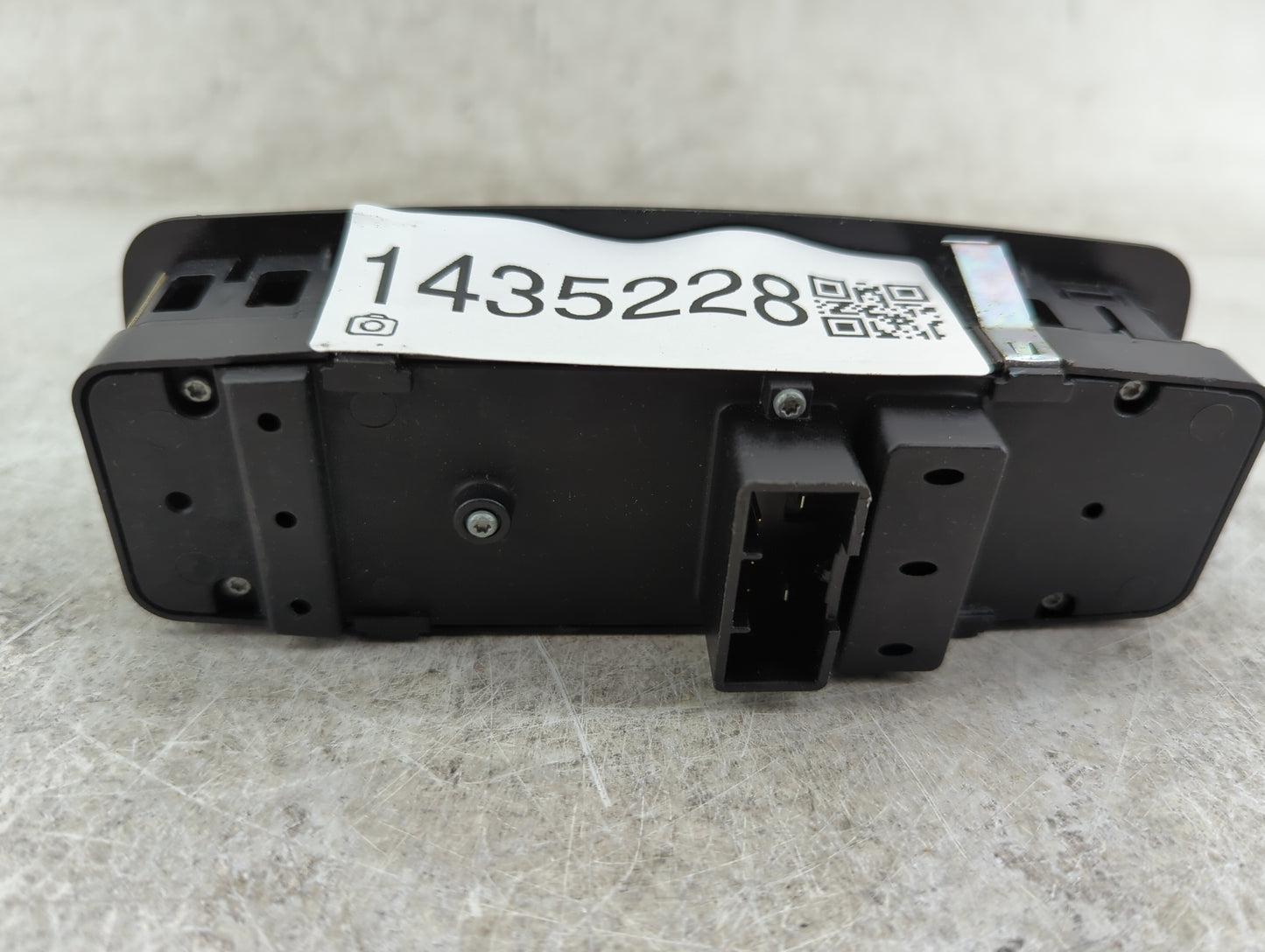 2011-2013 Jeep Grand Cherokee Master Power Window Switch Replacement Driver Side Left P/N:68030823AC Fits Fits 2011 2012 201