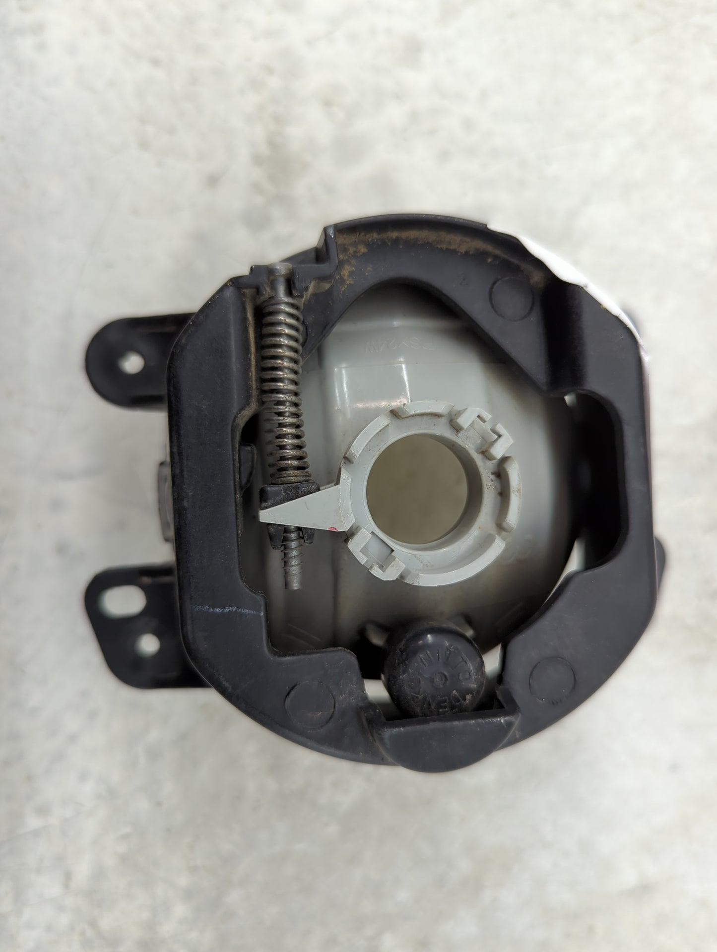2011-2013 Jeep Grand Cherokee Driver Left Oem Front Light Lamp 1462527 - Oemusedautoparts1.com