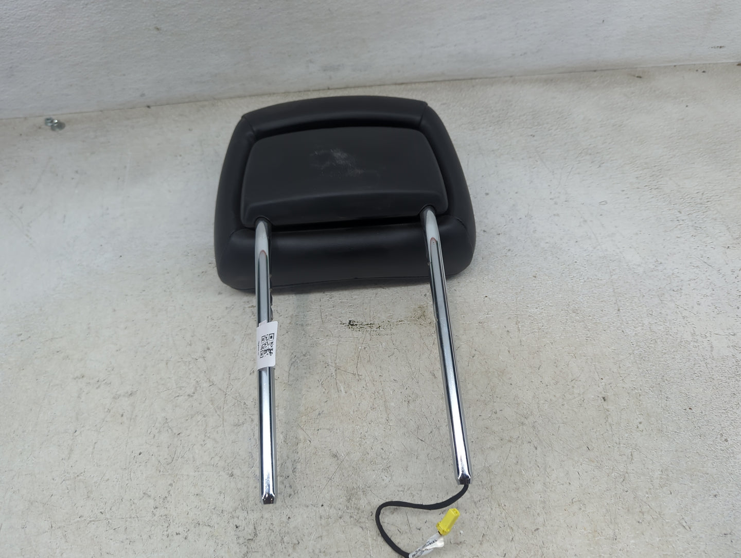 2011-2012 Jeep Grand Cherokee Headrest Head Rest Front Driver Passenger Seat Fits Fits 2011 2012 OEM Used Auto Parts - Oemus