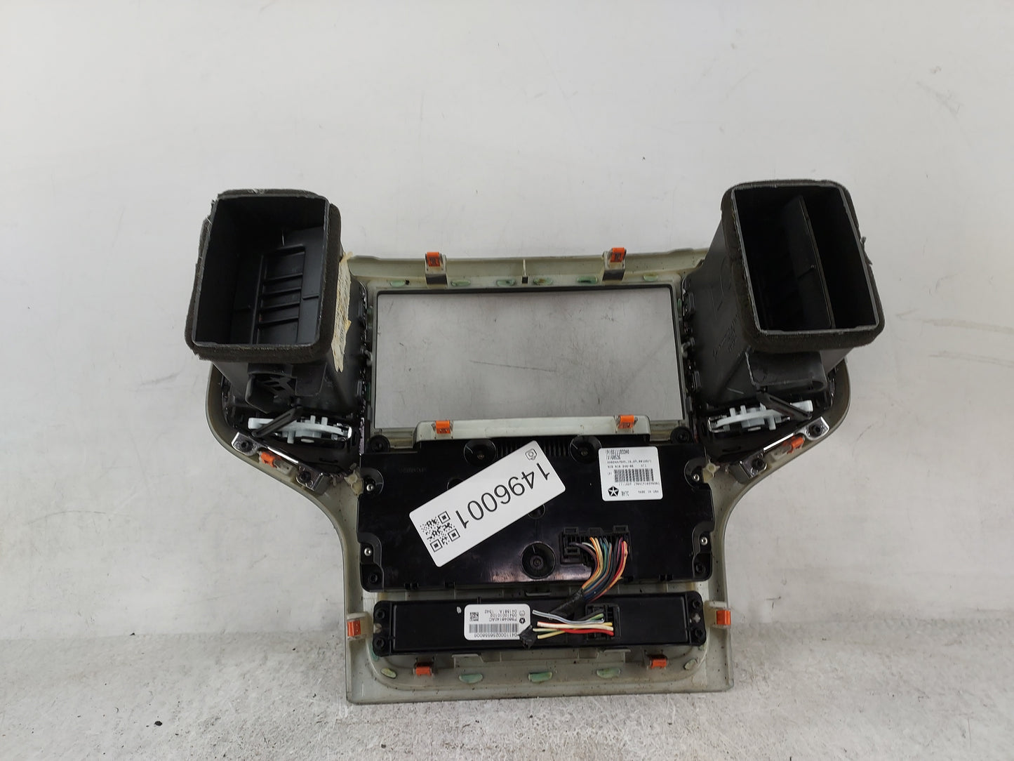 2011-2013 Jeep Grand Cherokee Climate Control Module Temperature AC/Heater Replacement P/N:55111833A0 5HB 010 246-05 Fits OE