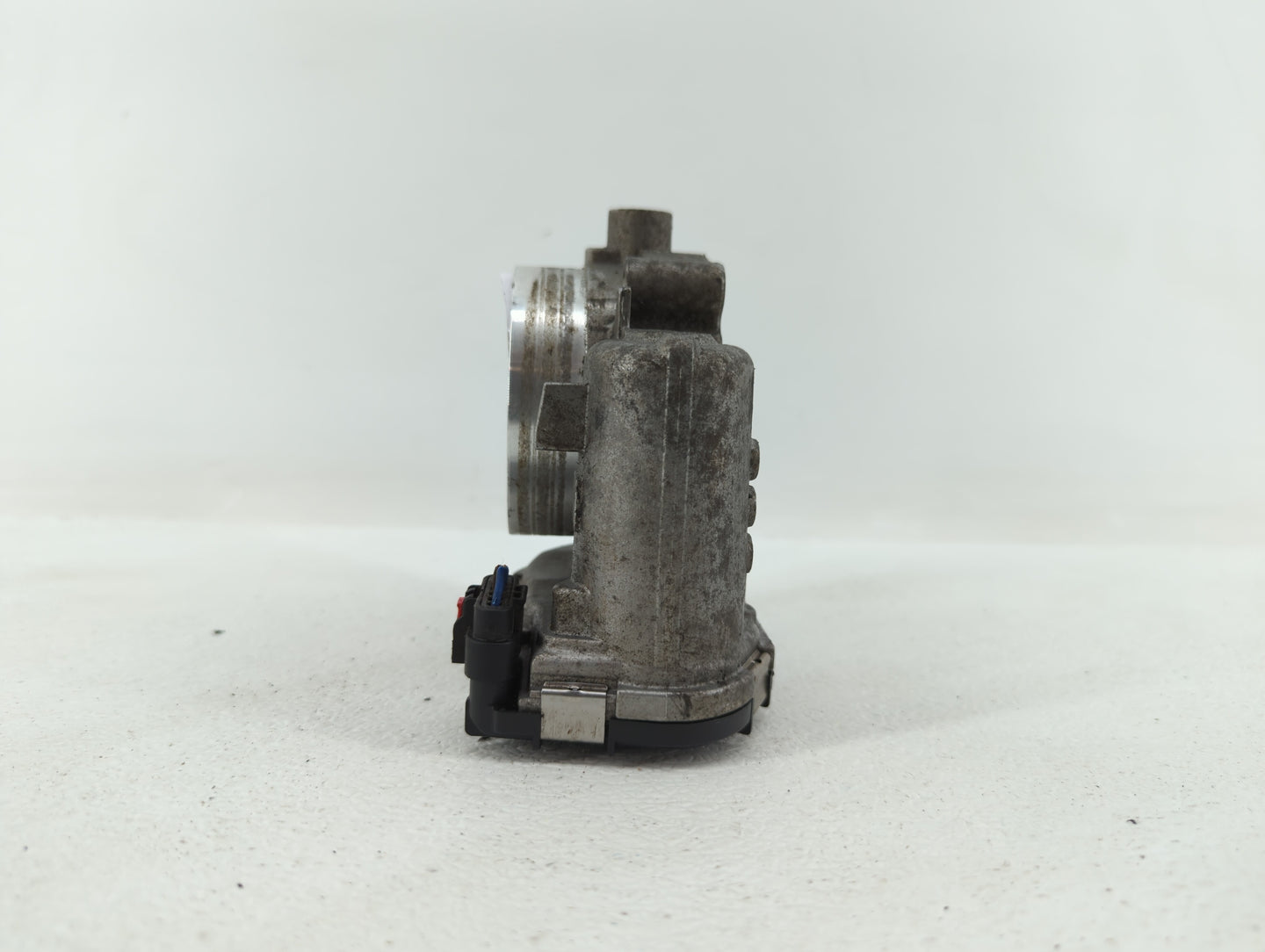 2011-2022 Jeep Grand Cherokee Throttle Body P/N:05184349AE 05184349AD Fits OEM Used Auto Parts - Oemusedautoparts1.com